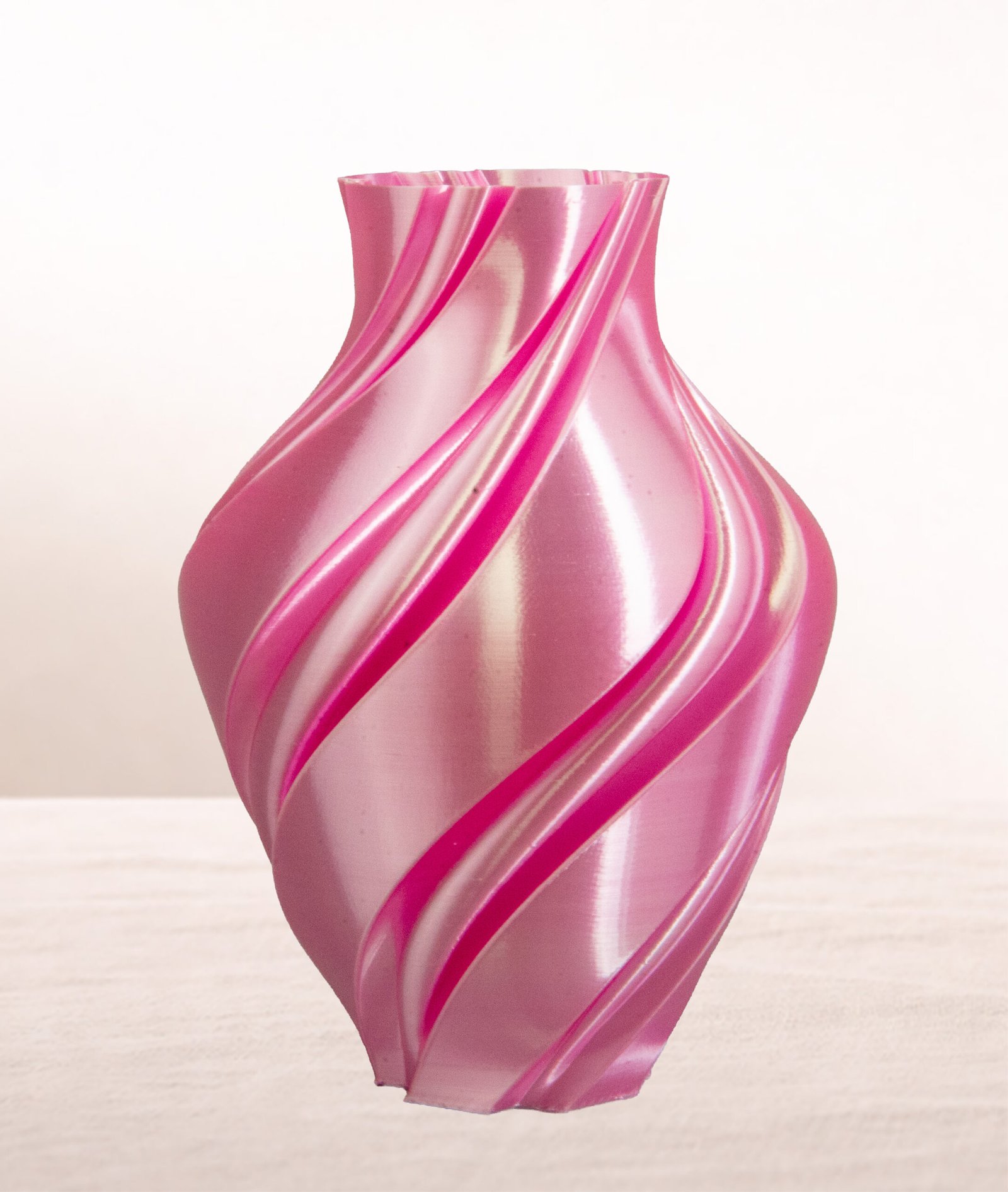 Groove Wedding Centerpiece Vases – 6 Pack – Choose Size & Color – Sculptural Table Decor for Receptions & Events